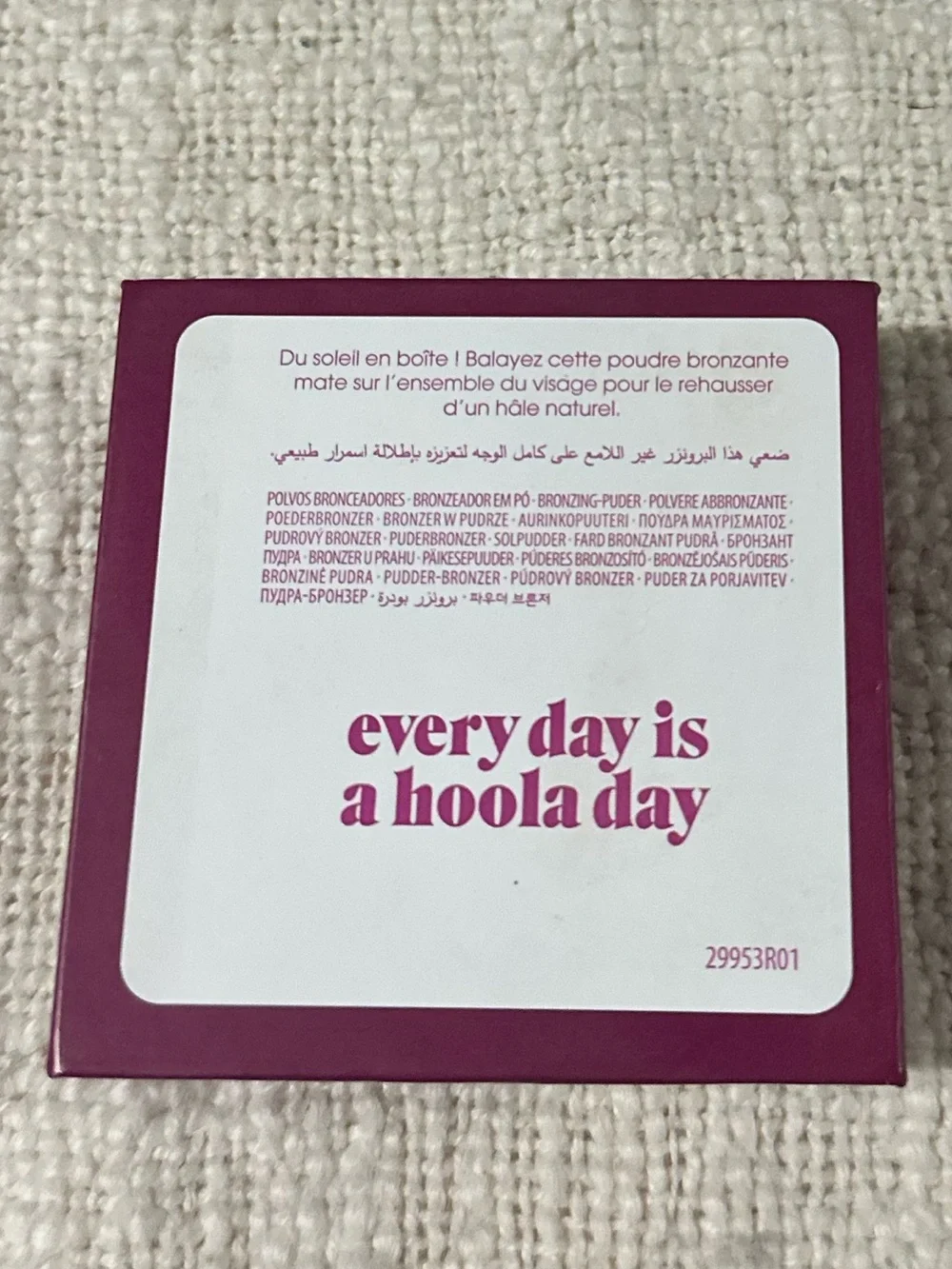 Benefit- HOOLA Medium Deep Bronzer
